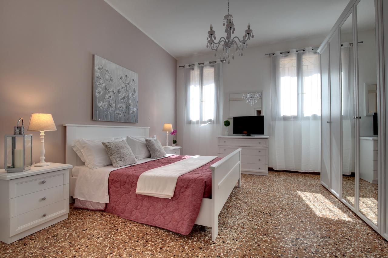 Accademia Opera Deluxe Appartamento *